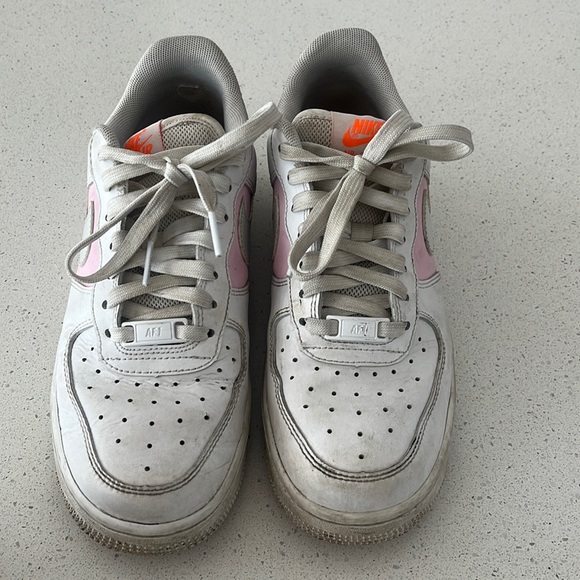 Nike airforce 1s - Picture 1 of 5